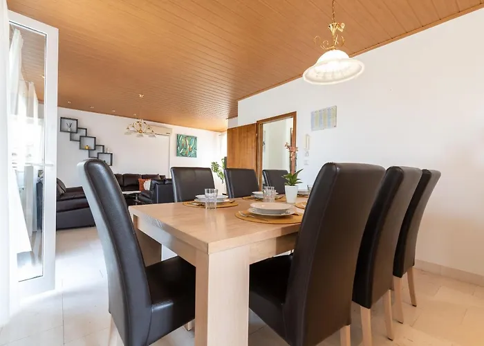 House Marinka Nyaraló Žrnovnica