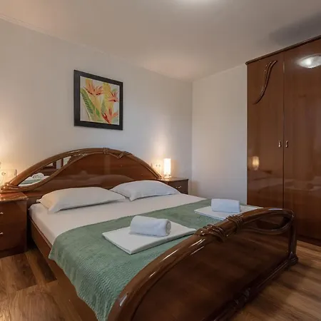 Ferienhaus House Marinka *