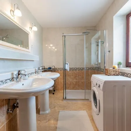 House Marinka Ferienhaus Žrnovnica